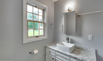 5887 Scotland Rd, Bentonia, MS 39040