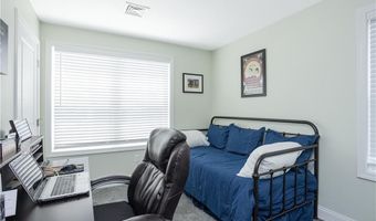 52 Bedlow Ave, Newport, RI 02840