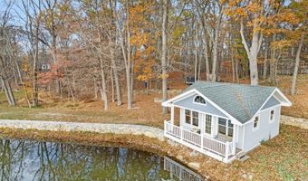 41 Kilroy Rd, Andover, NJ 07821