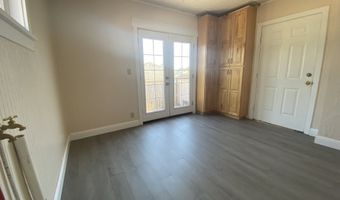 543 SPRUCE St, Brookings, OR 97415