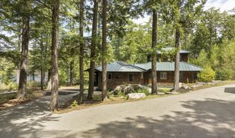 389 Castle Island Rd, Belgrade, ME 04917