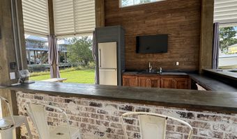 4021 Blue Jay St, Bay St. Louis, MS 39520