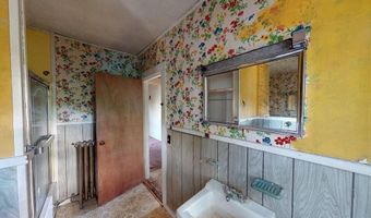 12 Bowles Ave, Bar Harbor, ME 04609