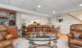 202 Liberty Ln, Burrillville, RI 02830