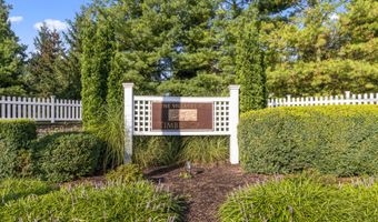 56 Tucker St 56, Danbury, CT 06810
