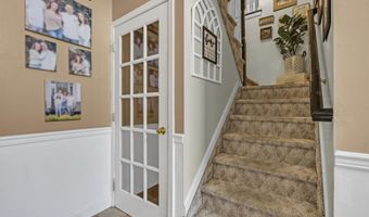 6 Surle Ct, Bayville, NJ 08721