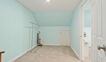 83 Pleasant St, Ayer, MA 01432