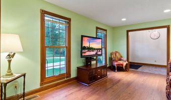 469 Mountain Ln, Albany, KY 42602