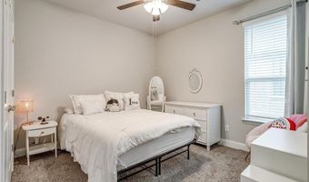 240 Gill Point Ln, Aledo, TX 76008
