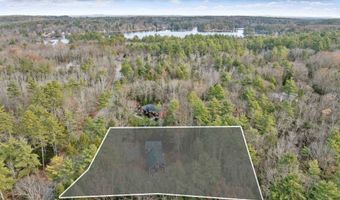 35 Merry Hill Rd, Barrington, NH 03825