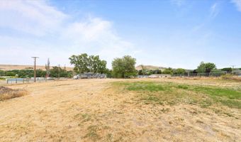 7 W Wagon Wheel Pr NW, Benton City, WA 99320