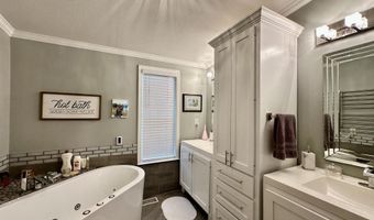 153 Pinedale Dr, Brandon, MS 39042