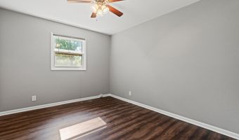 1025 Harper Dr, Algonquin, IL 60102