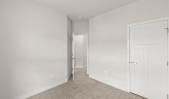 105 BAYHILL Ter, Lake Frederick, VA 22630