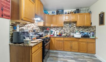 350 Bunnell St, Bridgeport, CT 06607