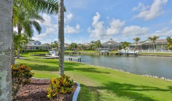 5318 LOON NEST Ct, Apollo Beach, FL 33572