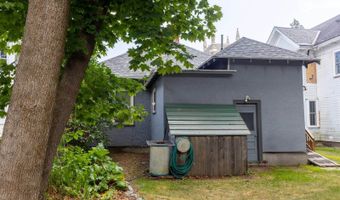 230 French St, Bangor, ME 04401