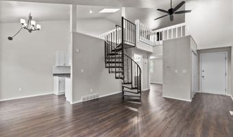 2470 W GLENDALE Ave 2D, Appleton, WI 54914