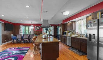 37 Pinewood Dr, North Providence, RI 02904