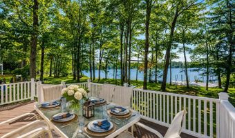 117 Middle Rd, Acton, ME 04001