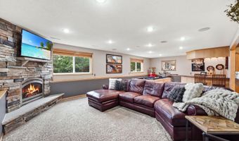 3405 Pawnee Dr SE, Alexandria, MN 56308