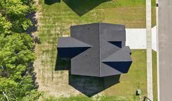 319 Mangrove Ct, Ayden, NC 28513
