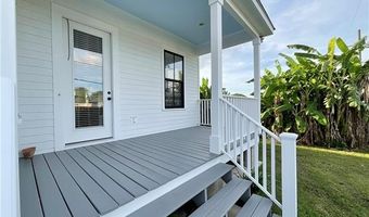 137 SEAL Dr, Arabi, LA 70032