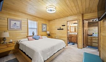 109 E Kamloop Ave, Bayview, ID 83803
