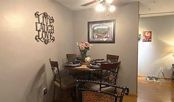 1324 Holgate Dr G2, Ballwin, MO 63021