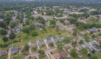 160 Canterbury St, Adrian, MI 49221