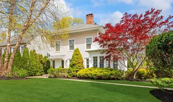 104 Lake Dr, Allenhurst, NJ 07711