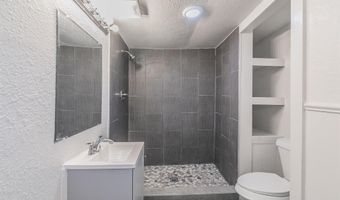 211 S Line St, Weatherford, TX 76086