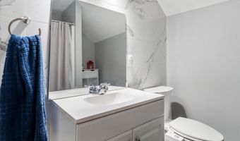 4209 HAWKINS Ln, Barboursville, VA 22923