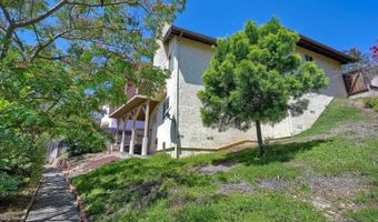 1849 Buckskin Gln, Escondido, CA 92027