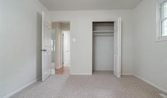 279 SAMUEL PAYNTER Dr, Dover, DE 19904