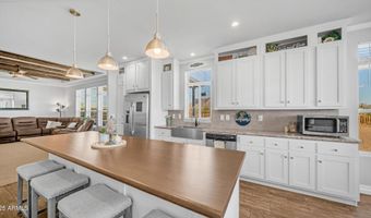 2242 E 12TH Ave, Apache Junction, AZ 85119