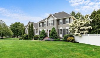 1 Preston Cir, Andover, MA 01810