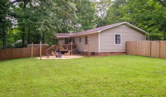 100 HUMMINGBIRD Cir, Alabaster, AL 35007