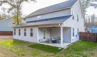 101 Bluegrass Ct, Aberdeen, NC 28315