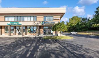 1271 S Broad St, Wallingford, CT 06492