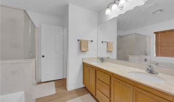 5468 Indian Cedar Dr, Las Vegas, NV 89135