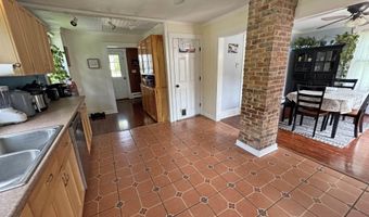 6 Willow St, Brattleboro, VT 05301