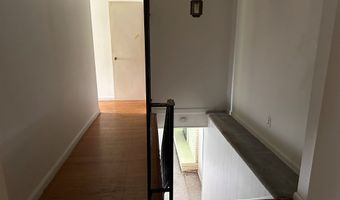 2920 Ranch Rd, Ashland, KY 41102