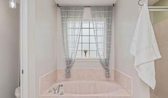 1681 Lady Ln, Baker, FL 32531