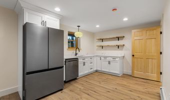 345 DRY HILL Rd, Barrington, NH 03825