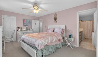 20 Lighthouse Ct 20, Atlantic City, NJ 08401