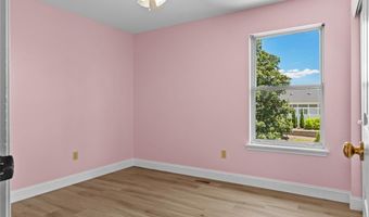 1114 Arbor Spring Ct, Ballwin, MO 63021