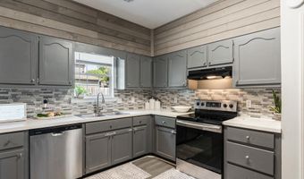 129 CAMBRIDGE POINTE Dr, Alabaster, AL 35007
