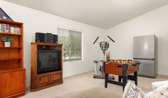 32201 Joaquin Rd, Acton, CA 93510