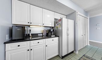 420 Eighth St 3N, Beach Haven, NJ 08008